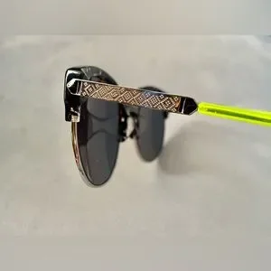 Brand New Paul Frank Limited Edition Black Neon EVERLY ETERNIA Mirror Sunglasses PAUL FRANK 212 EVERLY ETERNIA MT BLK CRY 55 | SUNGLASSES  main image 4